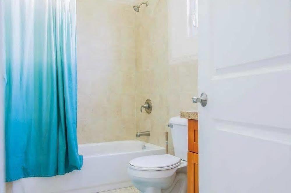 New Kingston Guest Apt At Sonoma Estate エクステリア 写真